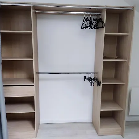 Bed & Breakfast Spacieuse, Jacuzzi, Proche Parc Asterix